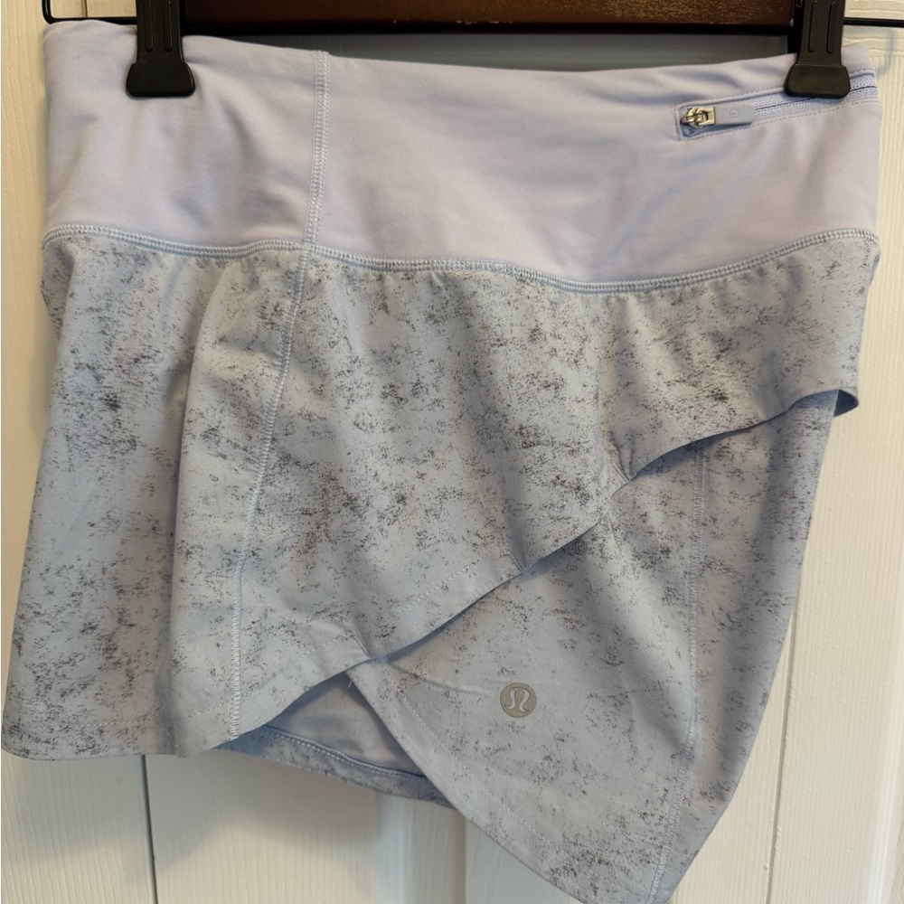 Lululemon Speed Up Mid-Rise Lined Short 4"